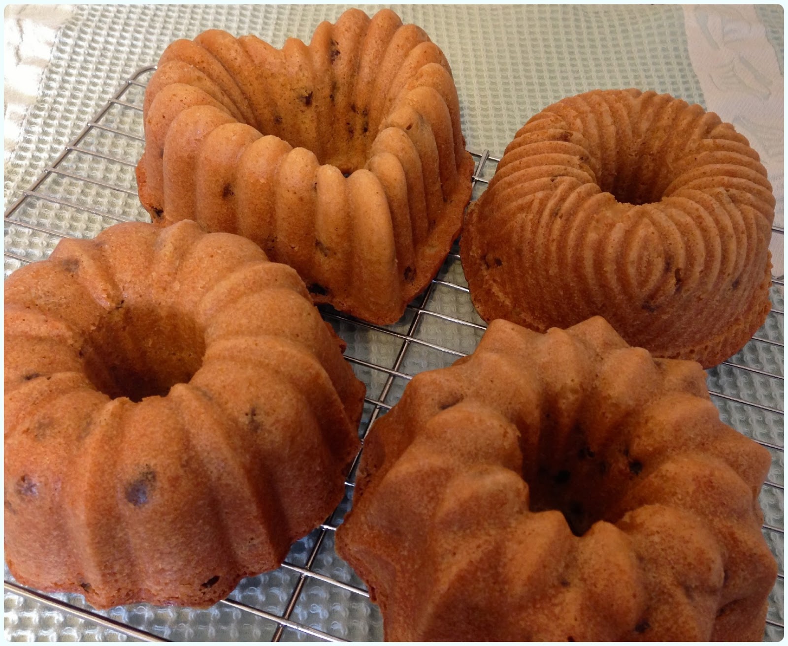 Mini+Bundts.jpg