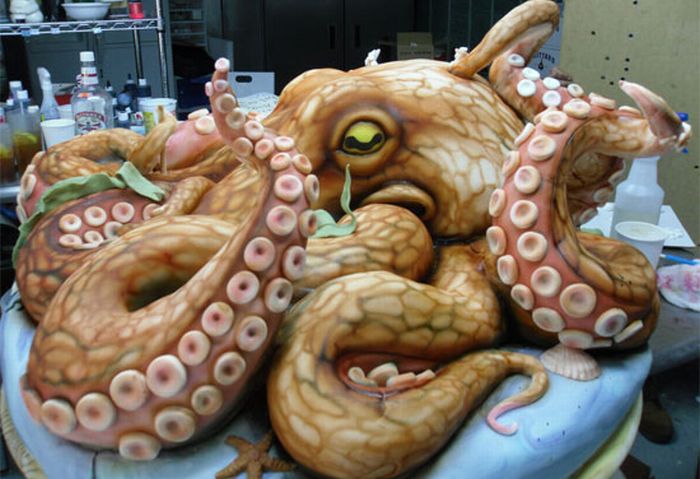 The_Most_Amazing_Cakes_Ever_01.jpg